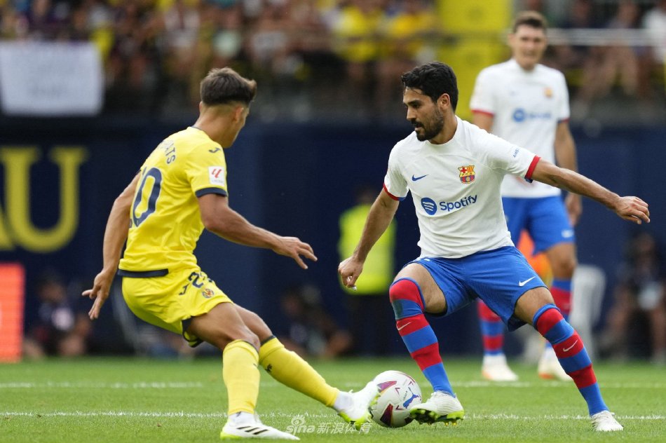 可撼动的地 可撼动的地