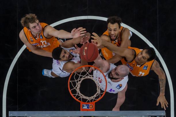 汽男篮的比 汽男篮的比