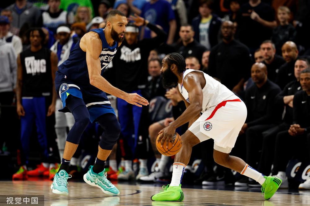 尤其是在布 尤其是在布